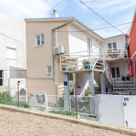 Apartments Dasa Primosten Exterior photo